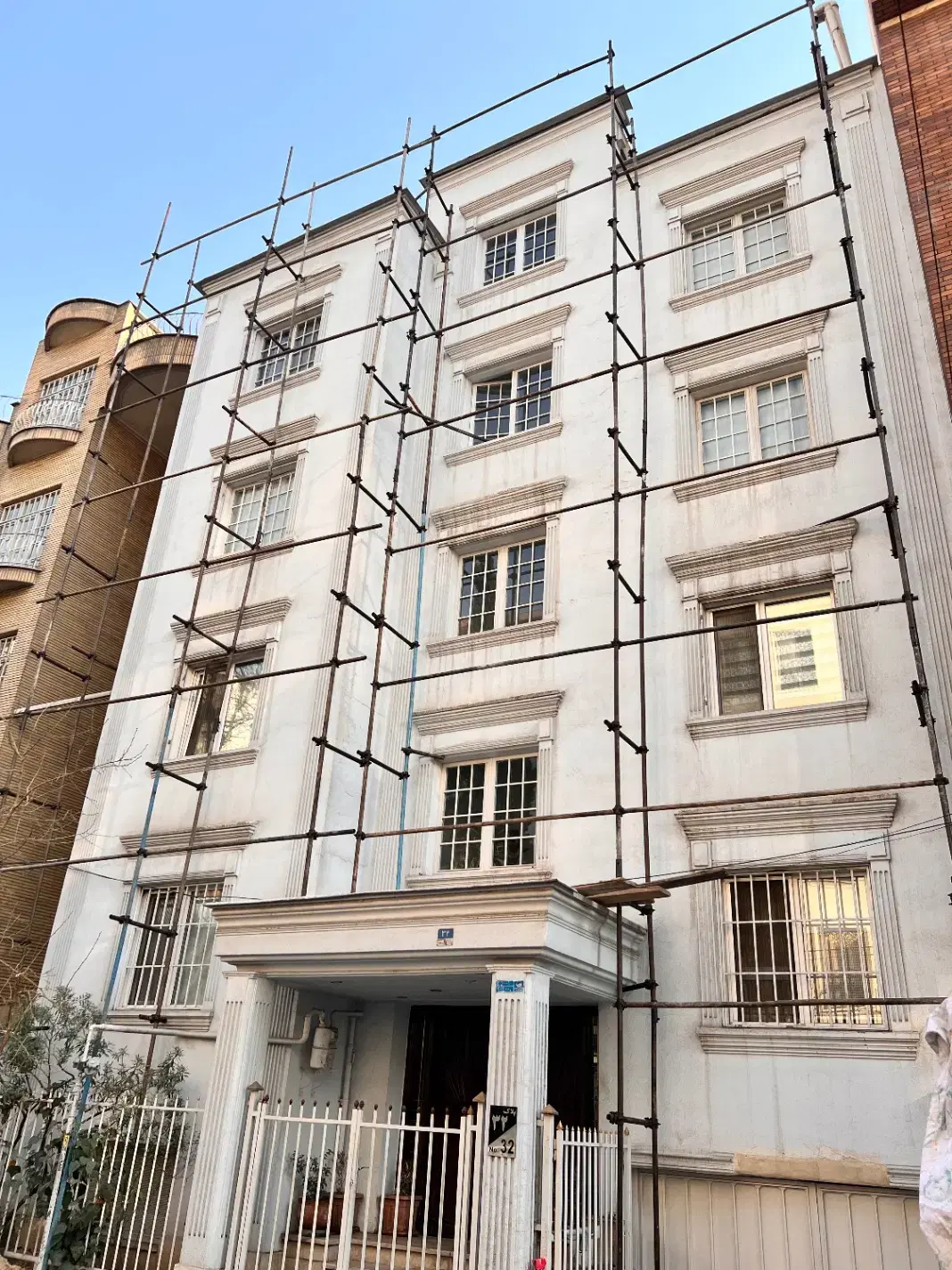 داربست فلزی در تهرانپارس غربی - تصویر 4