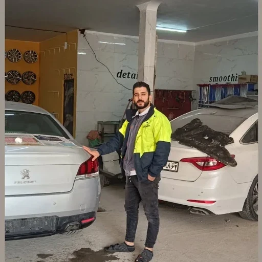 لوگوی تعمیرگاه شیشه بالابر جواد