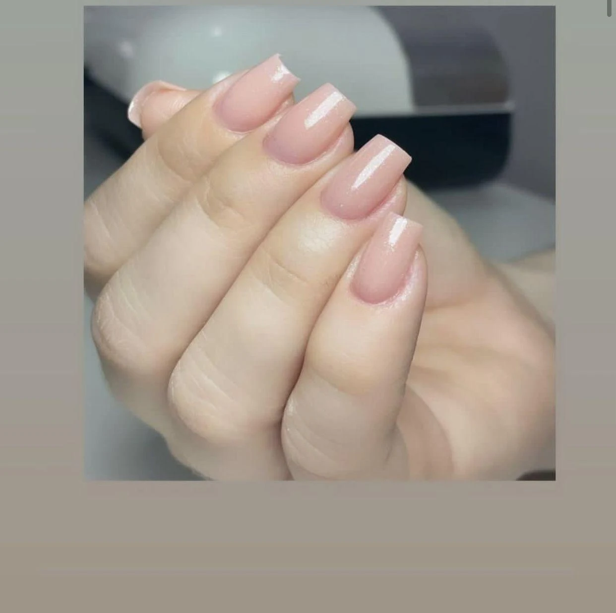 سالن کاشت ناخن فاطمه رضایی