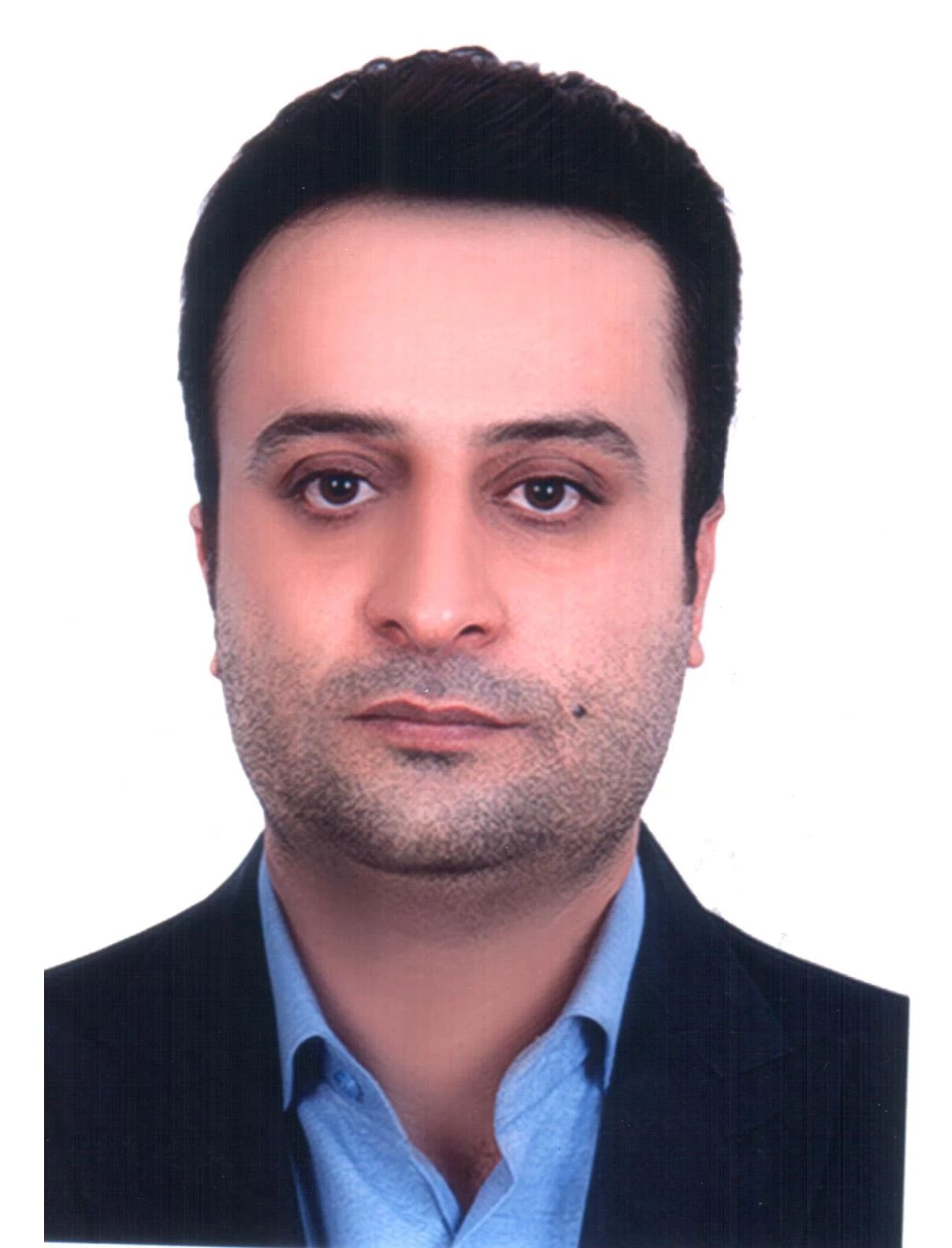 وکیل حمیدرضا آبیار