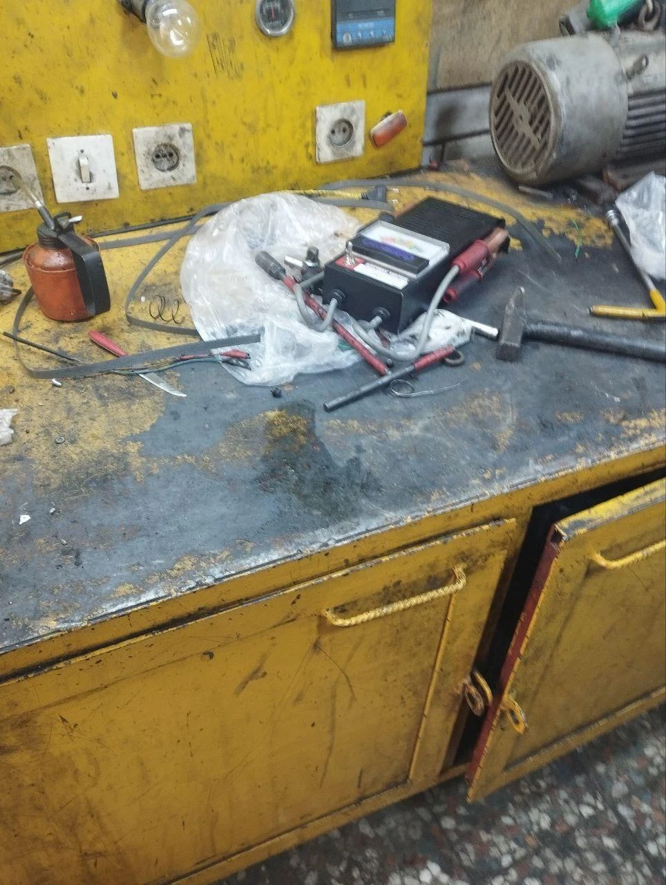 خدمات برق و تنظیم موتور عادل