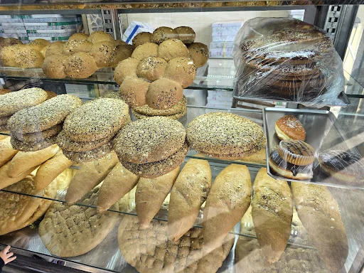 نان و شیرینی نانیکو