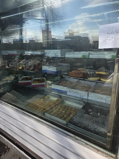 نان و شیرینی نانیکو