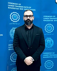 علی‌صادق‌وند‌بابادی‌-وکیل‌دادگستری‌