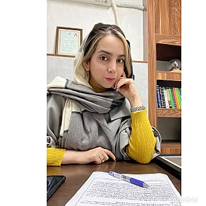 وکیل پایه یک دادگستری کوثر کریم پور