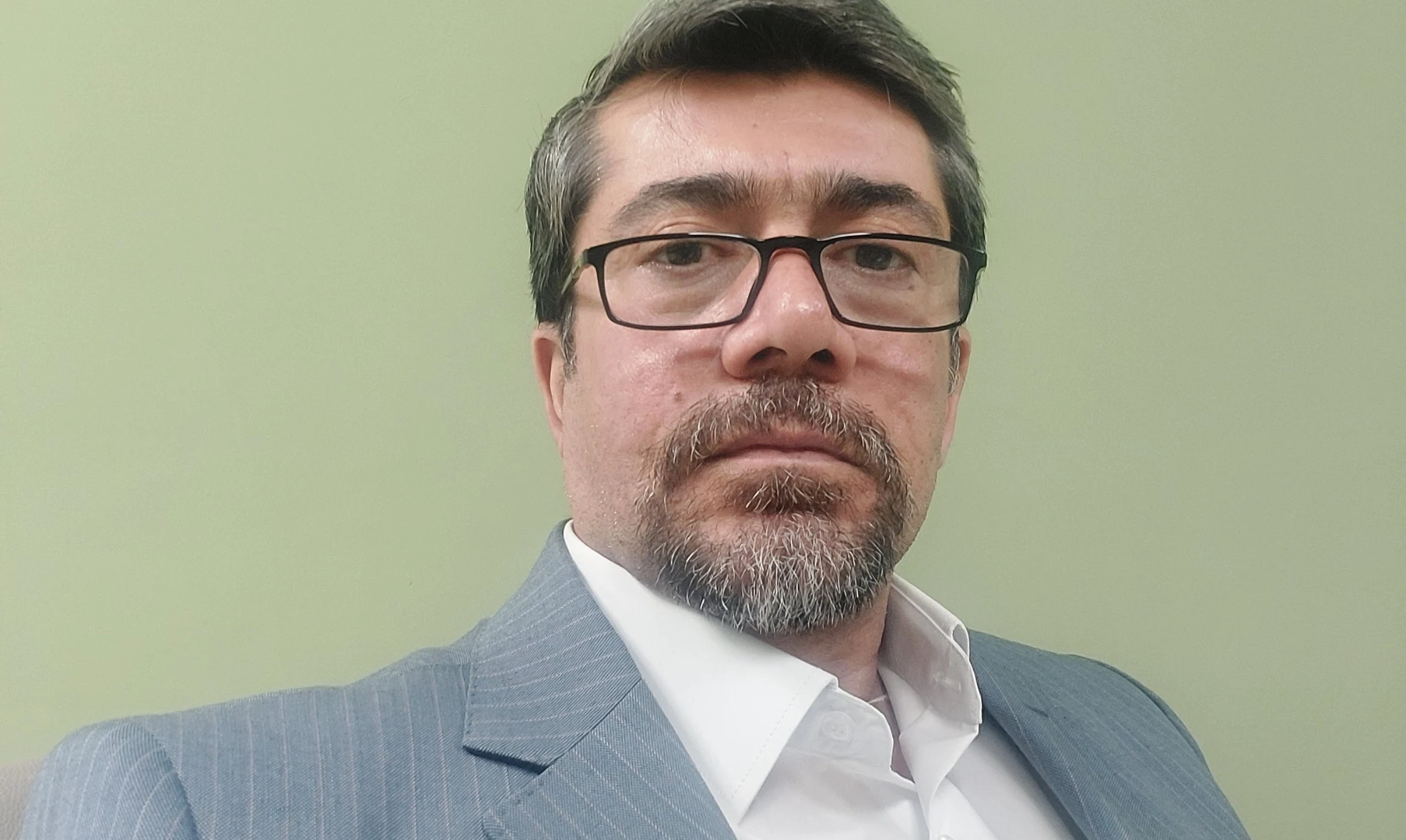 وکیل پایه یک دادگستری و مشاور حقوقی