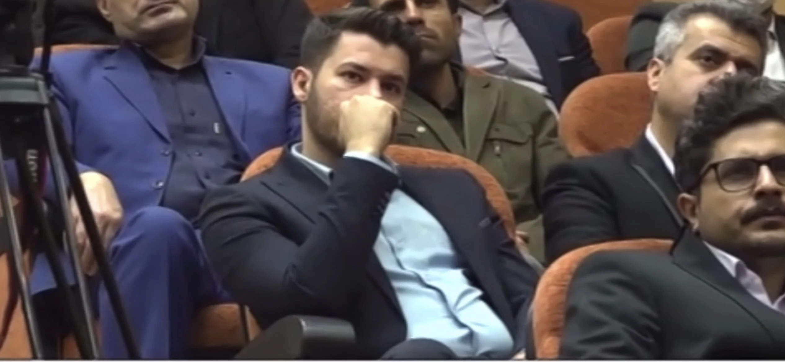 وکیل آرش کرمی