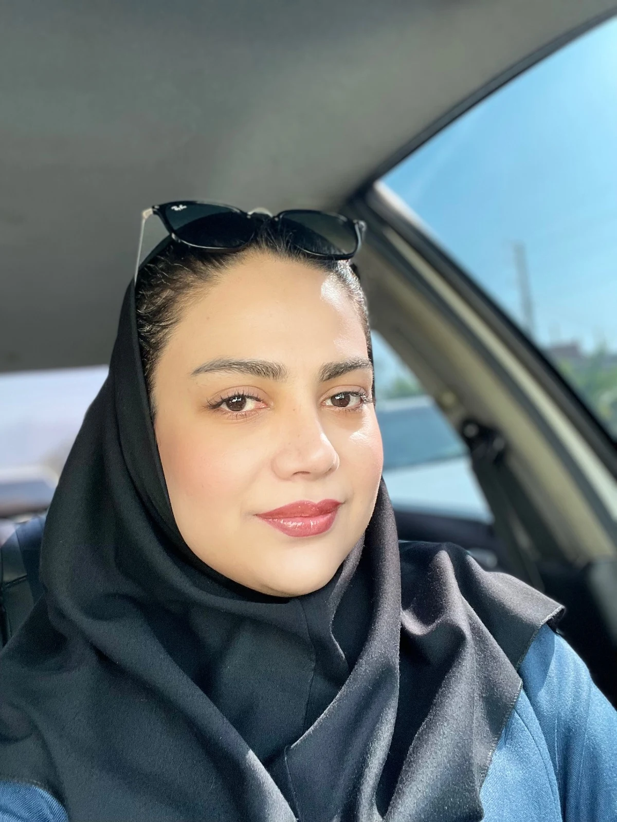 وکیل دادگستری اهواز فاطمه خسروی نیا