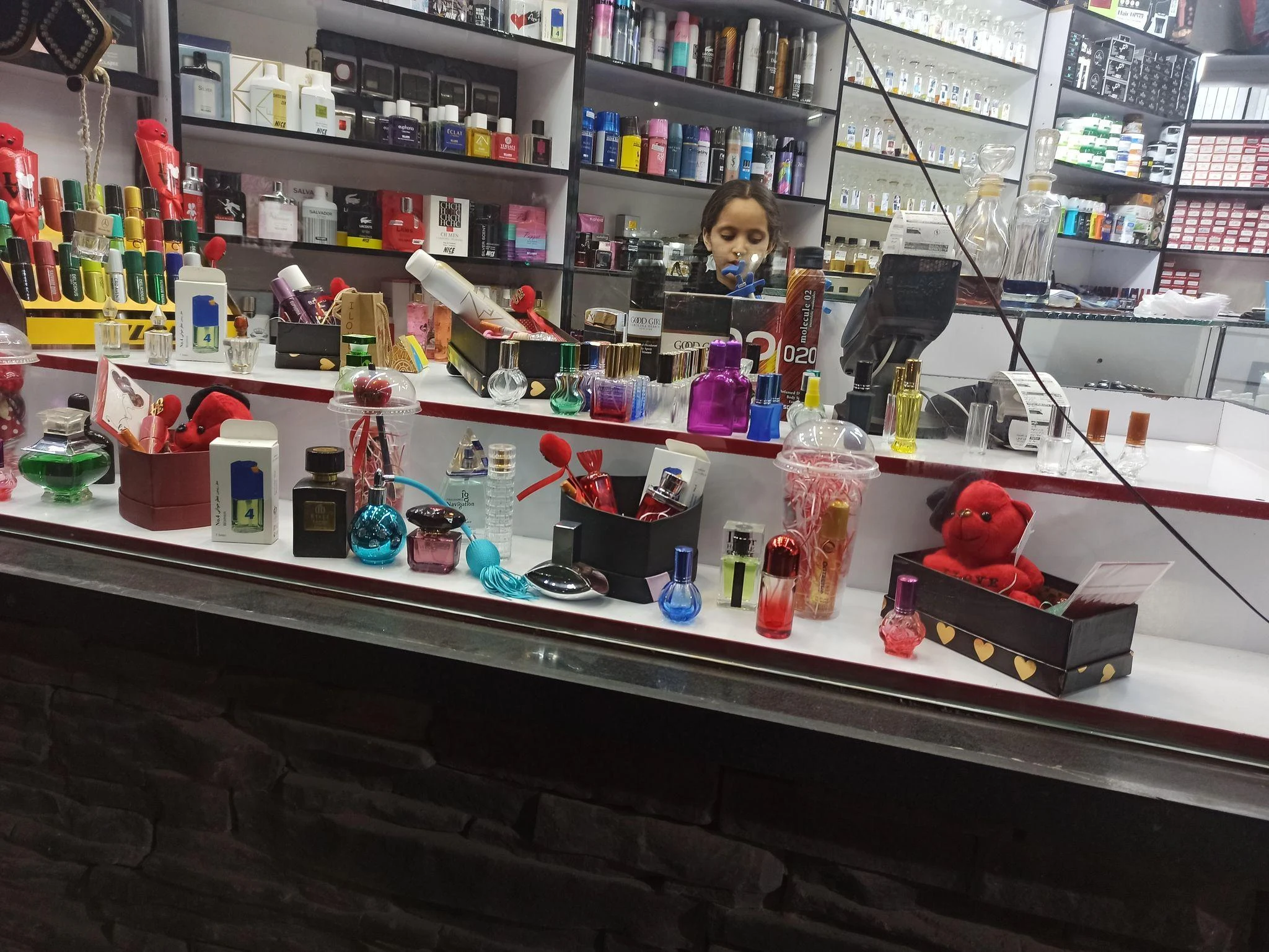 عطر و ادکلن بهشت - تصویر 2