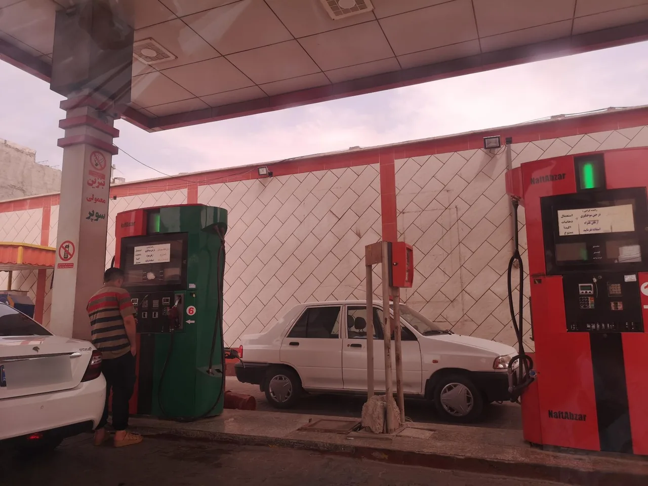 پمپ بنزین جنوب - تصویر 2