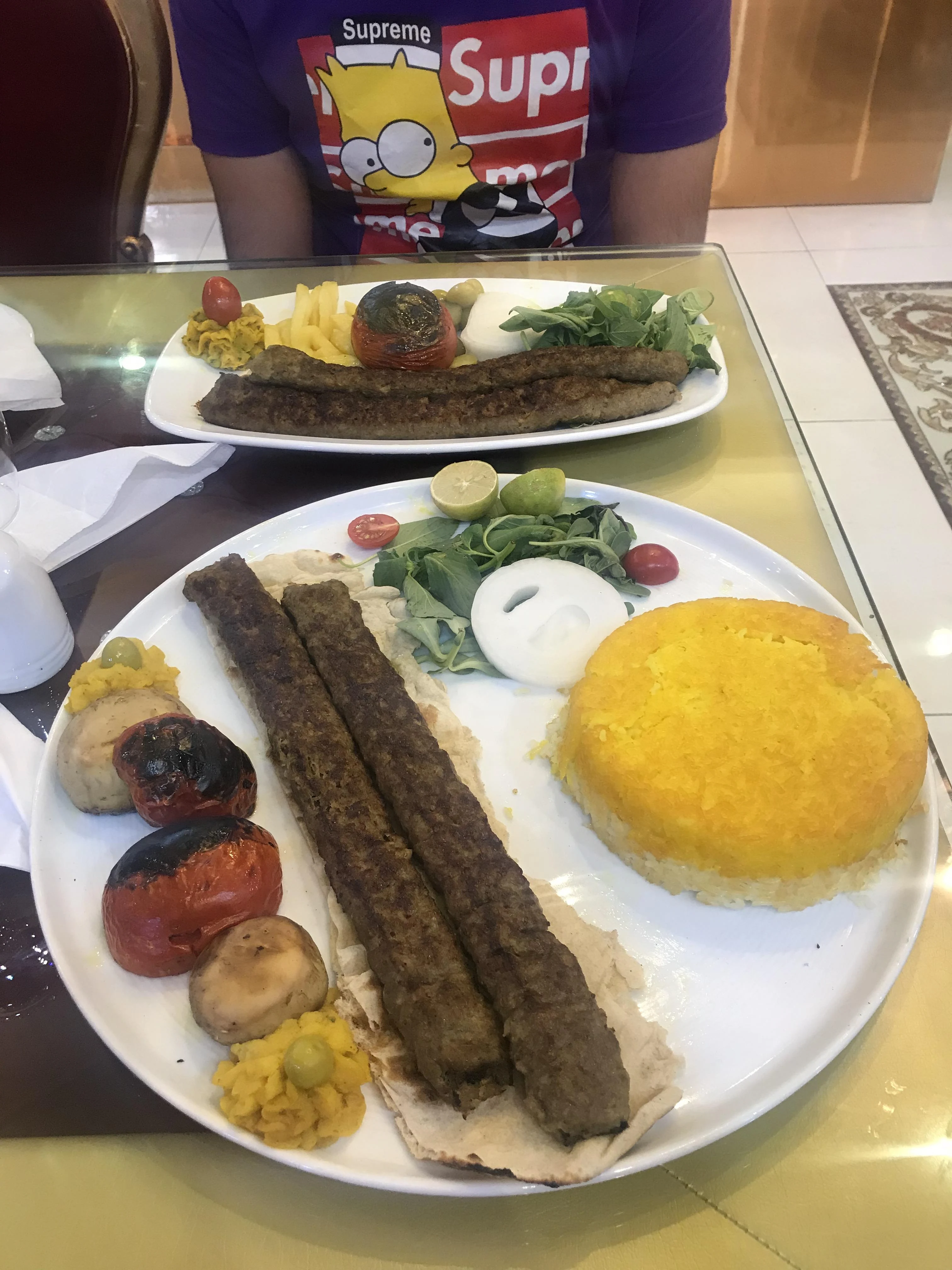 رستوران سلف سرویس چنگال طلایی - تصویر 2
