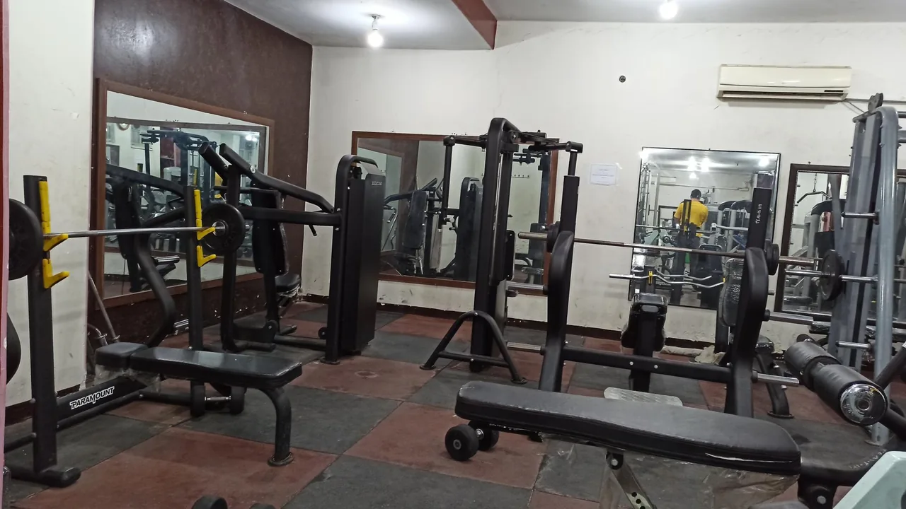باشگاه بدنسازی - تصویر 4