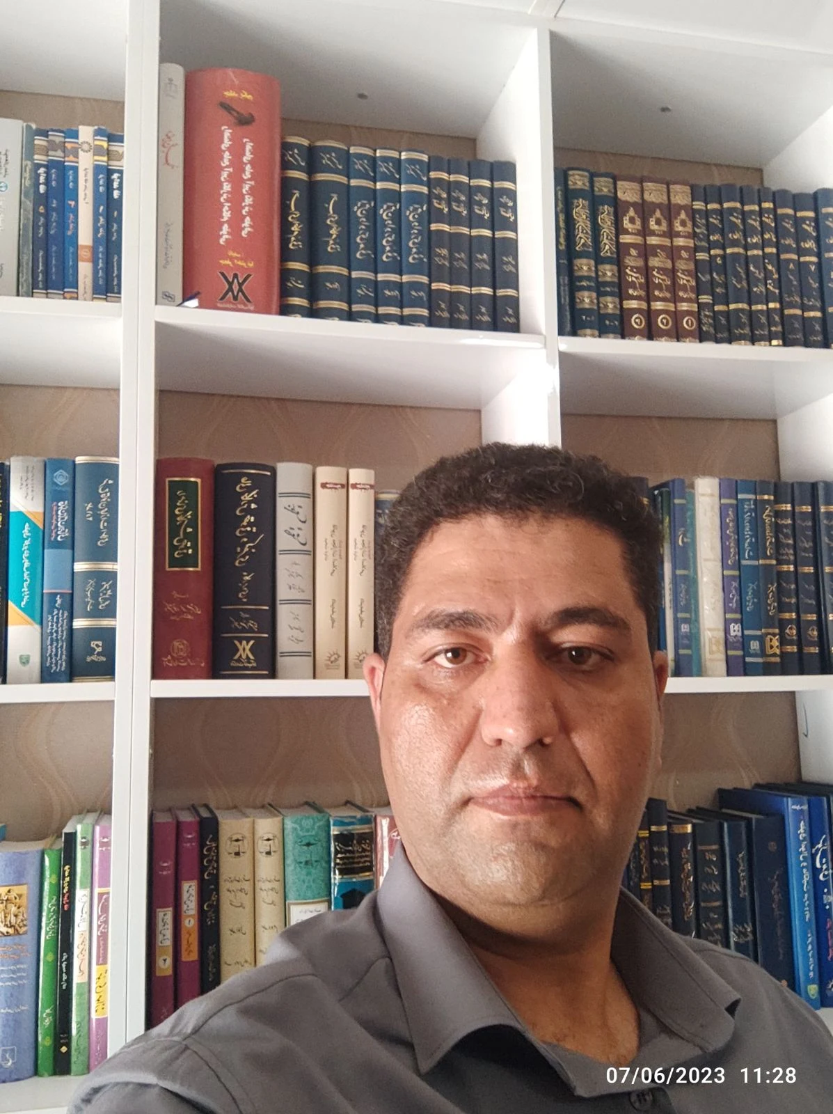 وکیل فریدون کریمی - تصویر 2