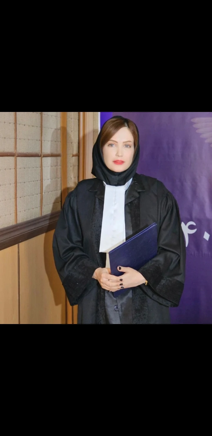وکیل سمیرا آریادوست