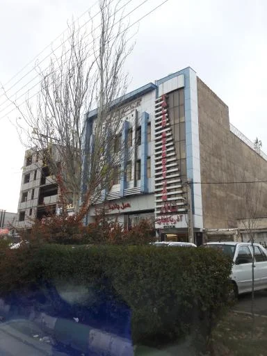 تالار آذربایجان تبریز - استخر در تبریز