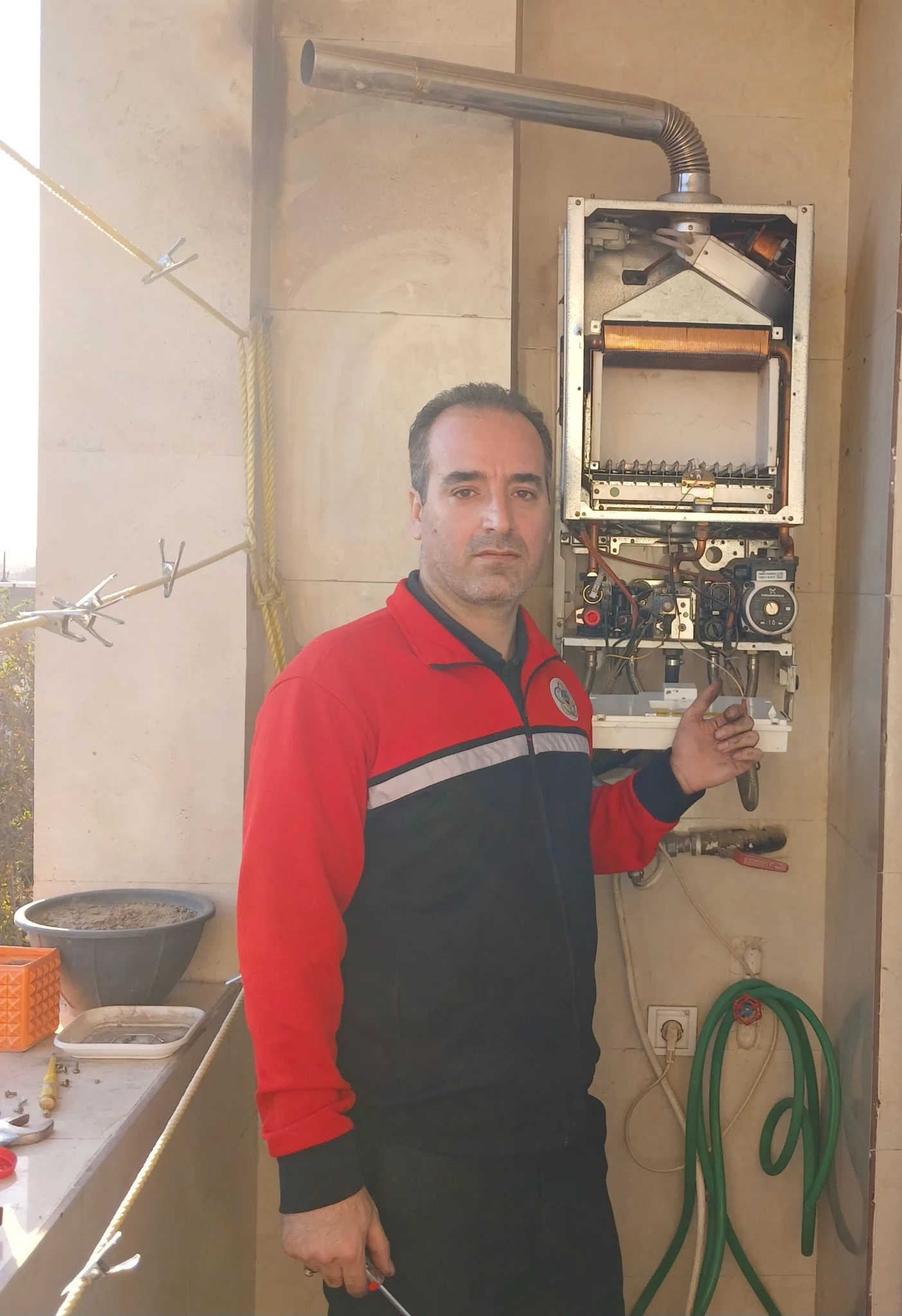 تعمیر سرویس و نصب پکیج شوفاژ (برخورداری)