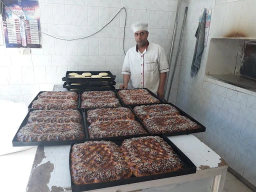 نان روغنی مختارپور