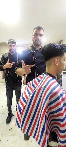 آموزشگاه پیرایش مردانه منافی