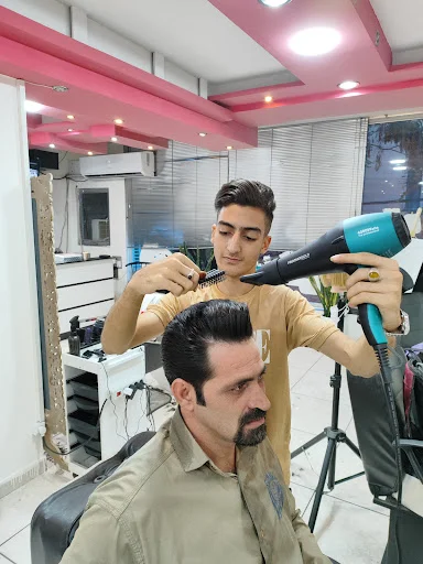 آموزشگاه پیرایش مردانه منافی