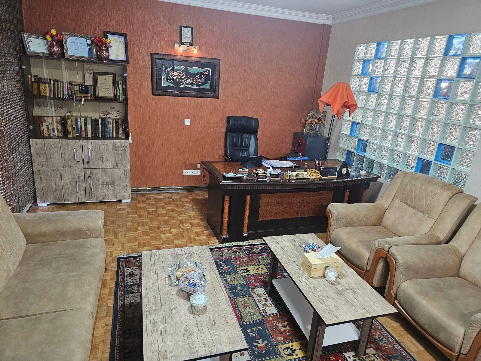 گروه وکلای رهنمایان عدل - تصویر 3