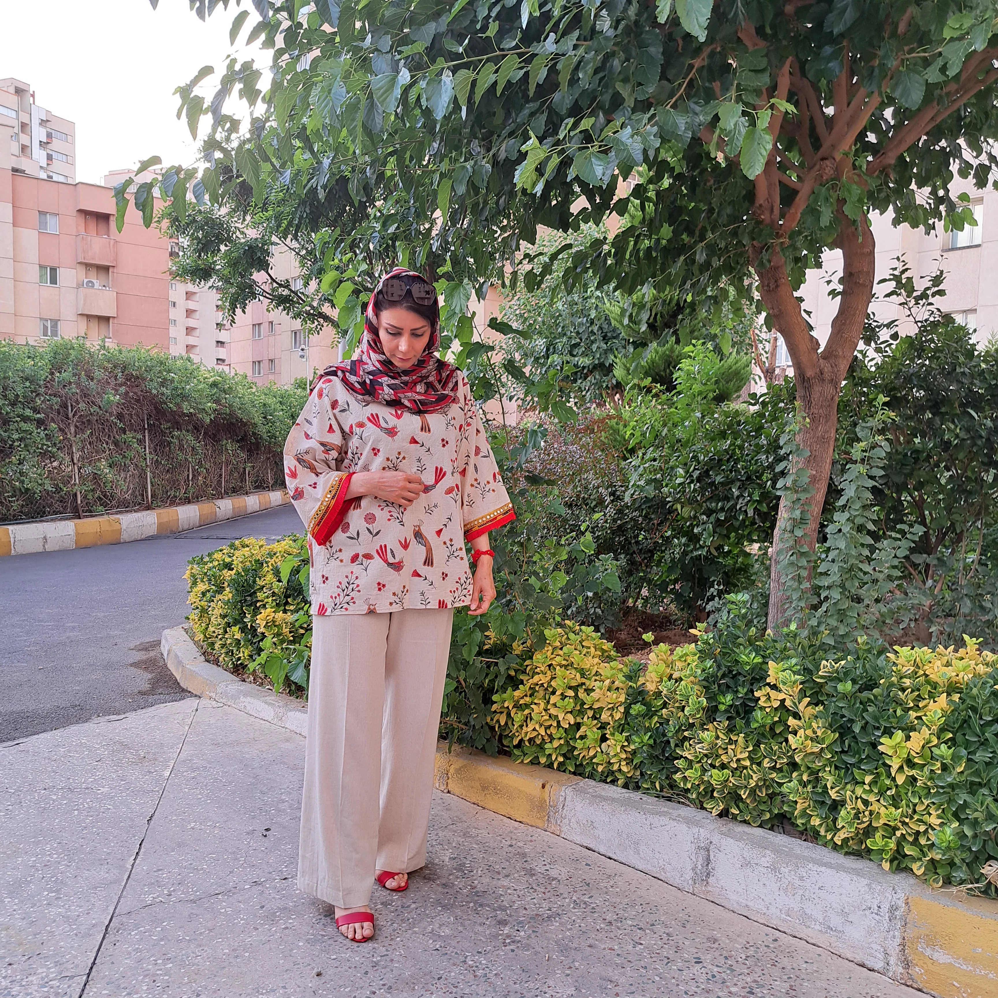 Blue  mezon  بهترین غرب تهران