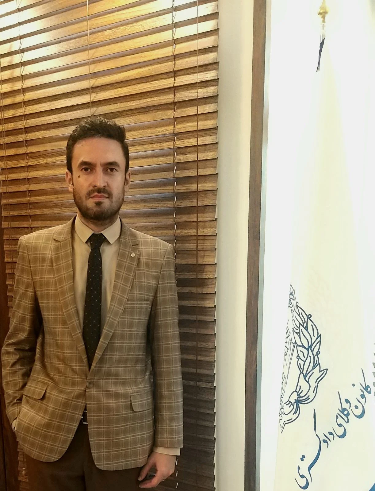 وکیل پایه یک دادگستری محمد تاجی - تصویر 4
