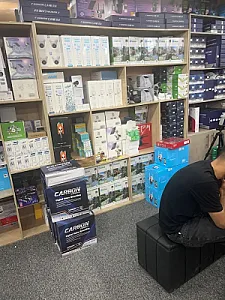 فروشگاه اینترنتی لنزاس