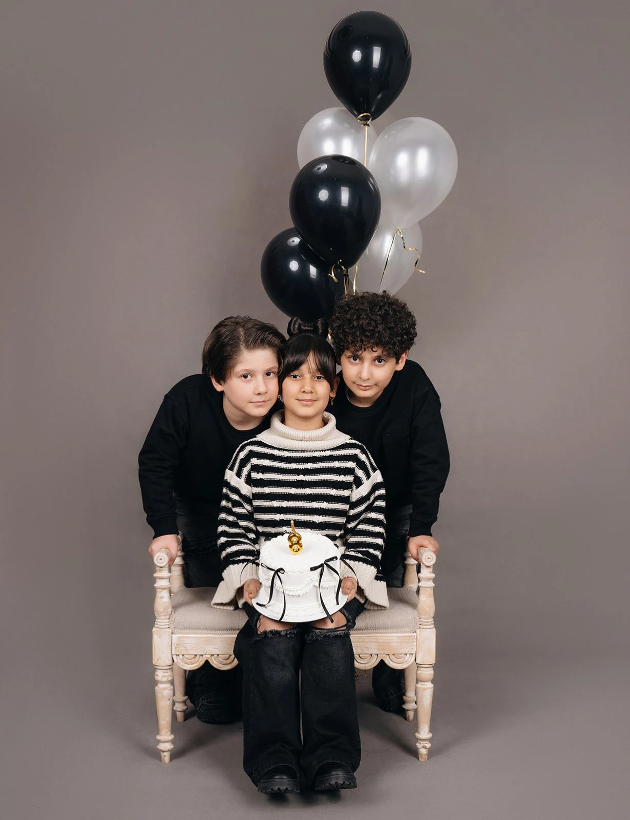 آتلیه عکاسی کودک آکو AKOstudiokids