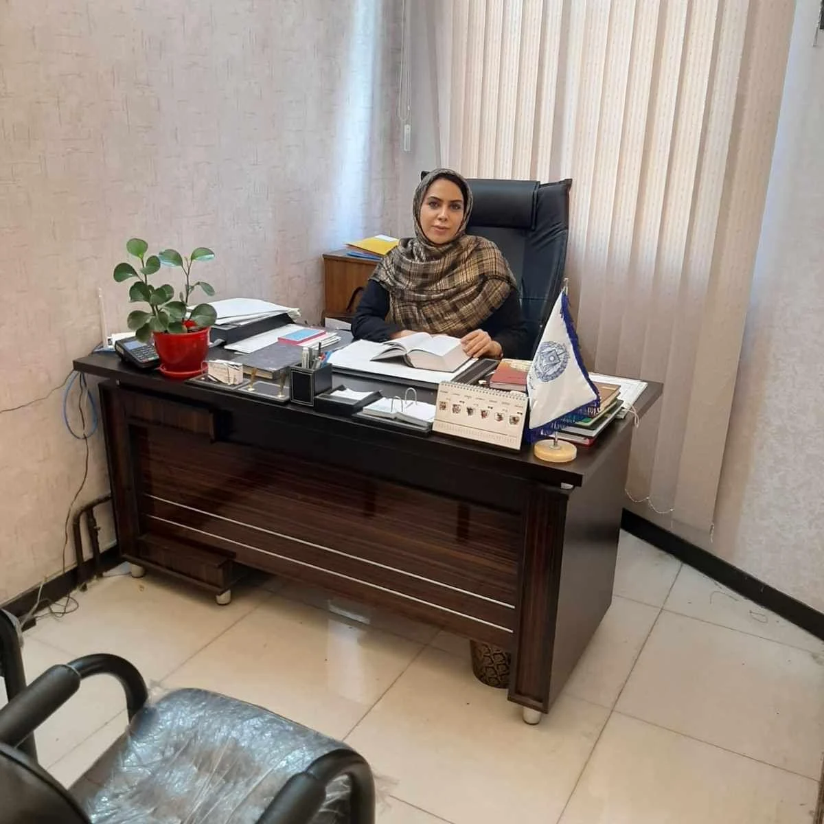 وکیل در شرق تهران مریم خداوردیان - دفتر وکالت در تهران