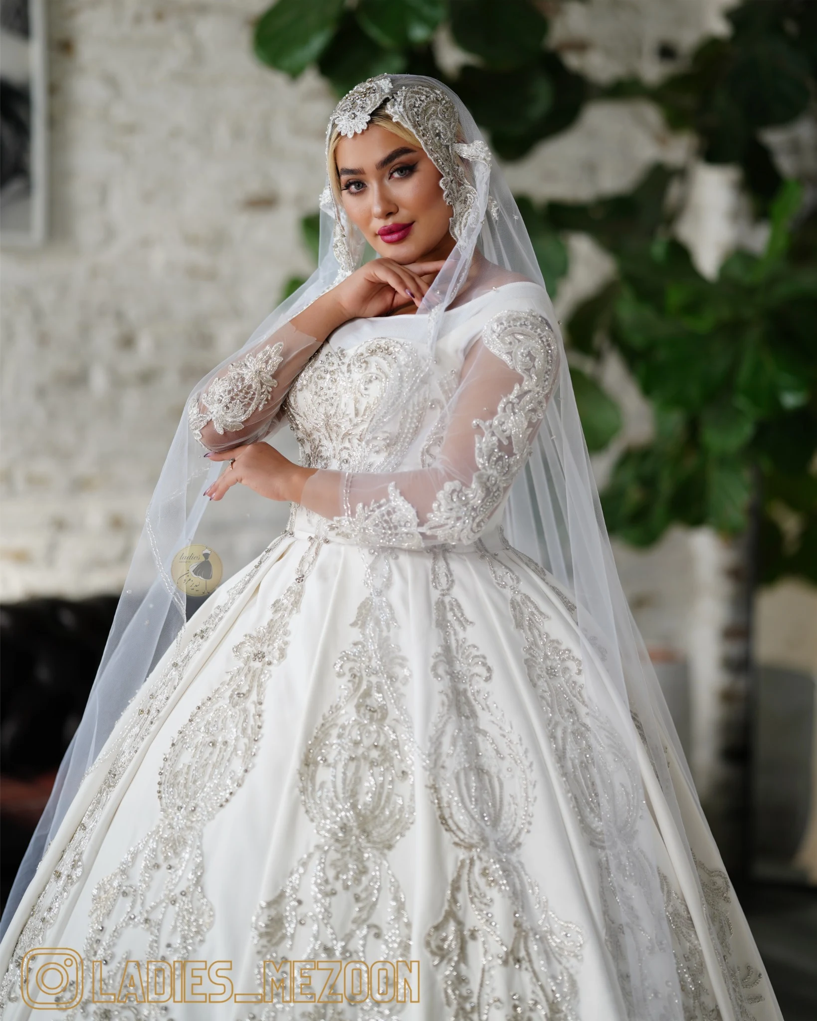 لیدیز مزون - Ladies Mezoon - مزون لباس عروس در تهران - تصویر 2