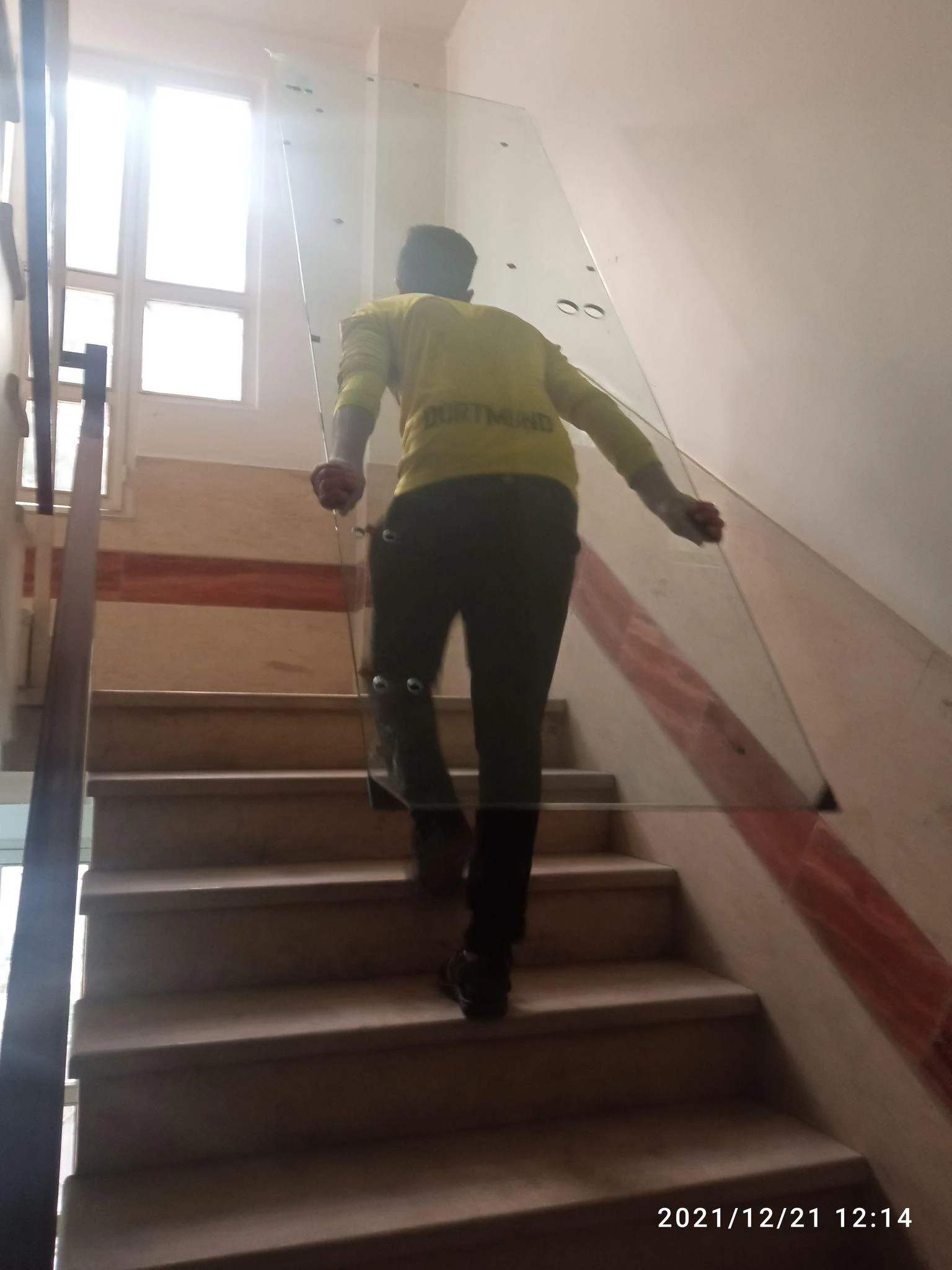 خدمات حمل بار حسن پور