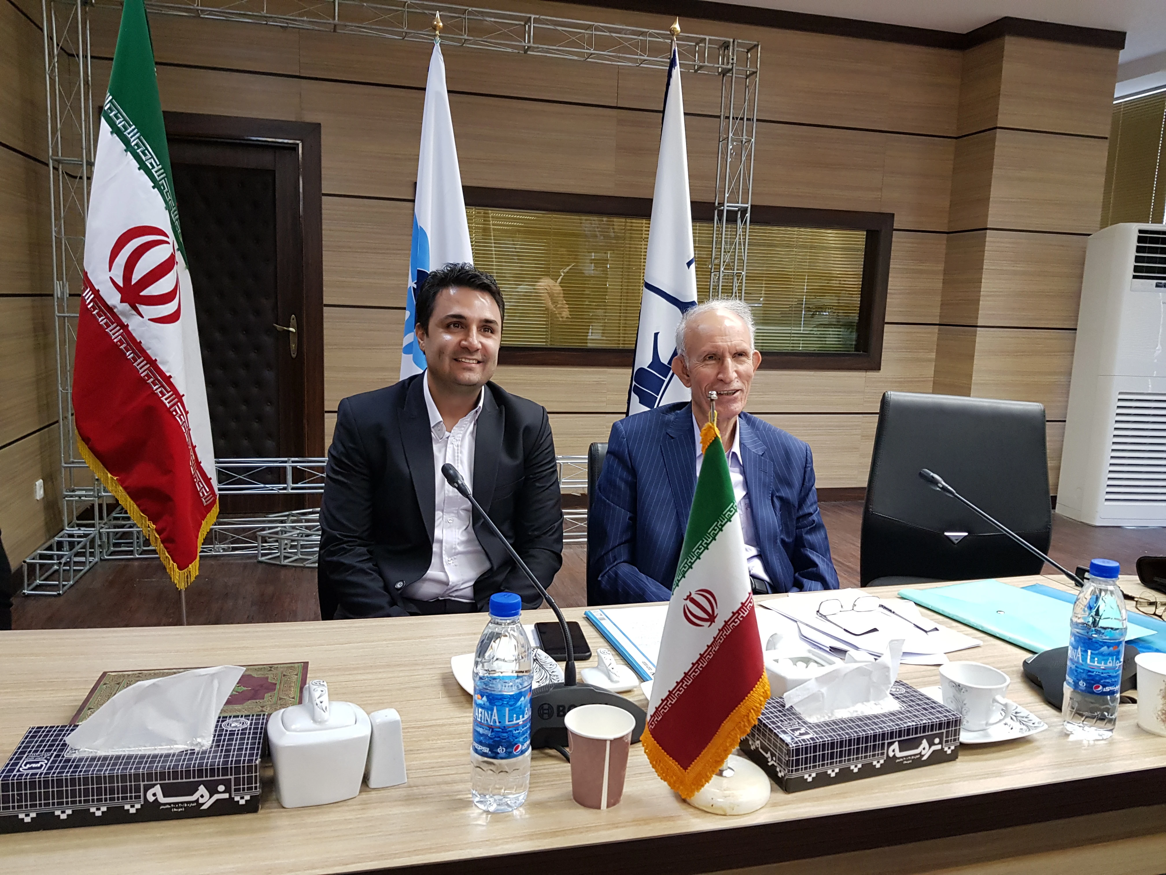 وکیل پایه یک دادگستری ایمان هوشمند