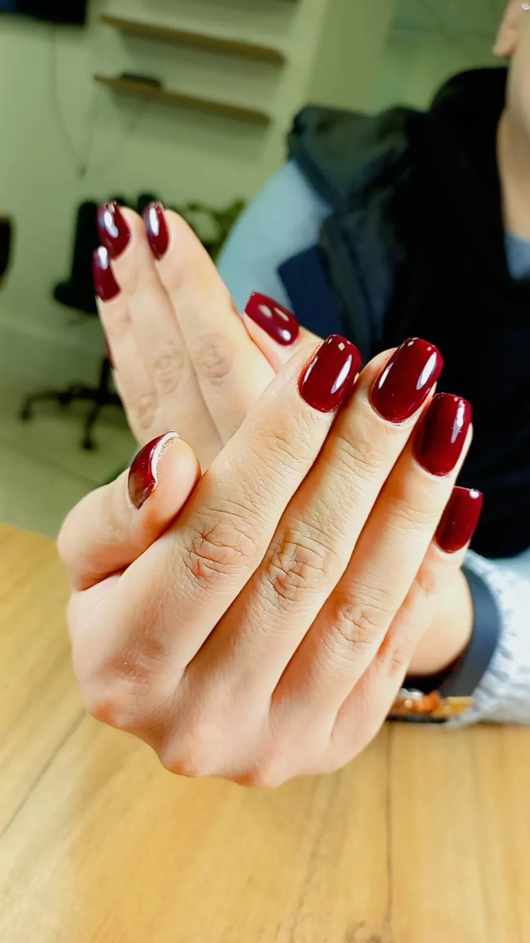 آموزش و کاشت ناخن مژده نیل آرت - تصویر 3
