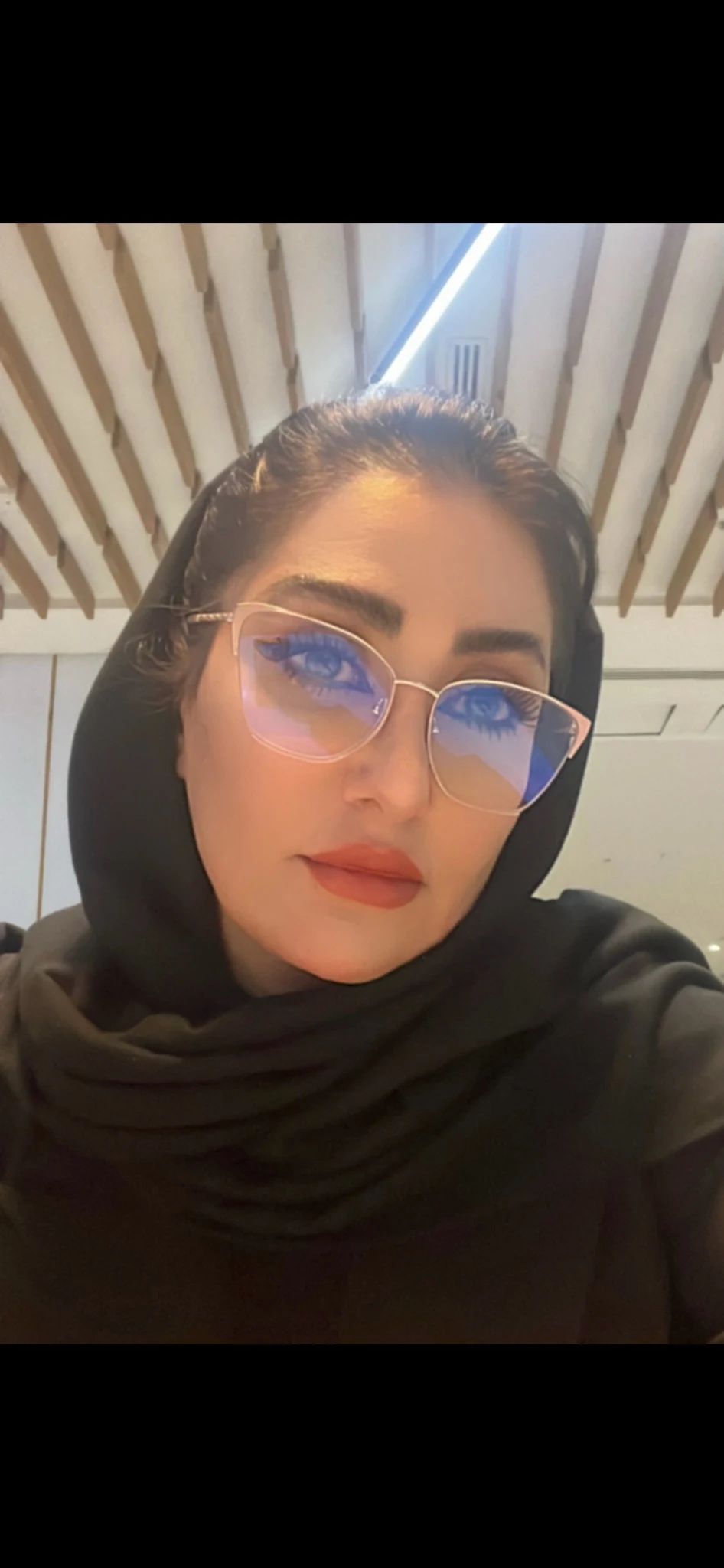وکیل پایه یک دادگستری هیلا سادات جاوید - تصویر 2