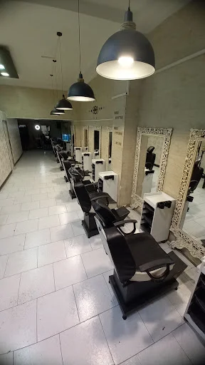 آموزشگاه پیرایش مردانه صمیم