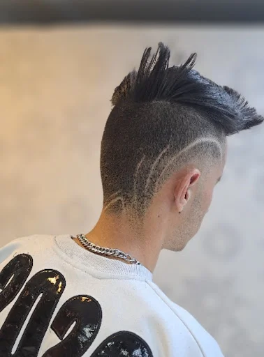 آموزشگاه پیرایش مردانه صمیم