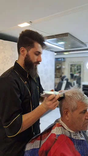 آموزشگاه پیرایش مردانه صمیم