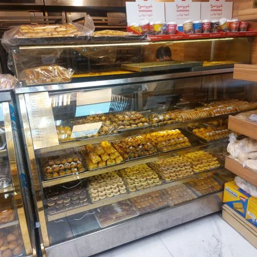 نان فانتزی و نان روغنی پروا