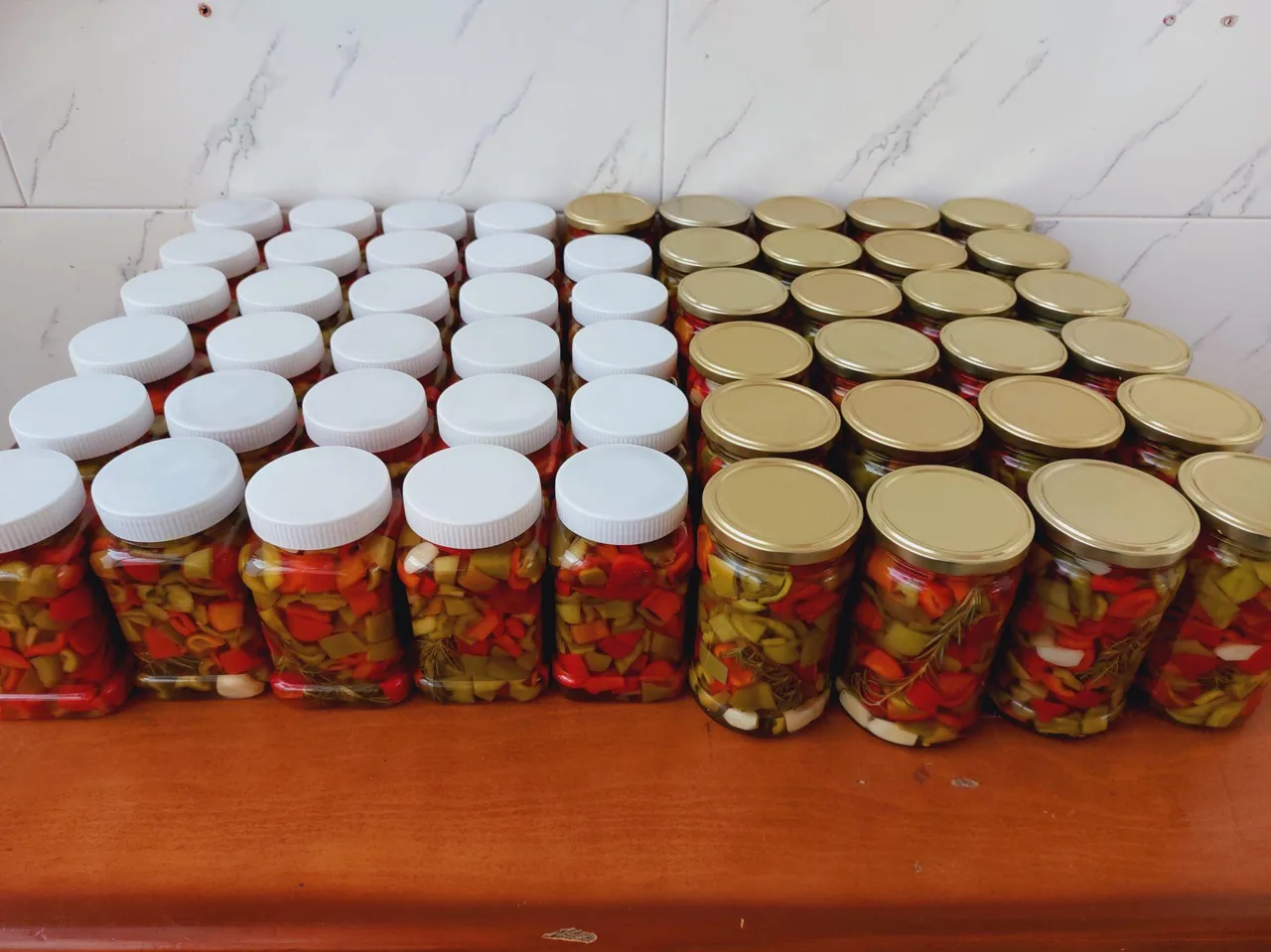 موادغذایی سرخ شده دینا
