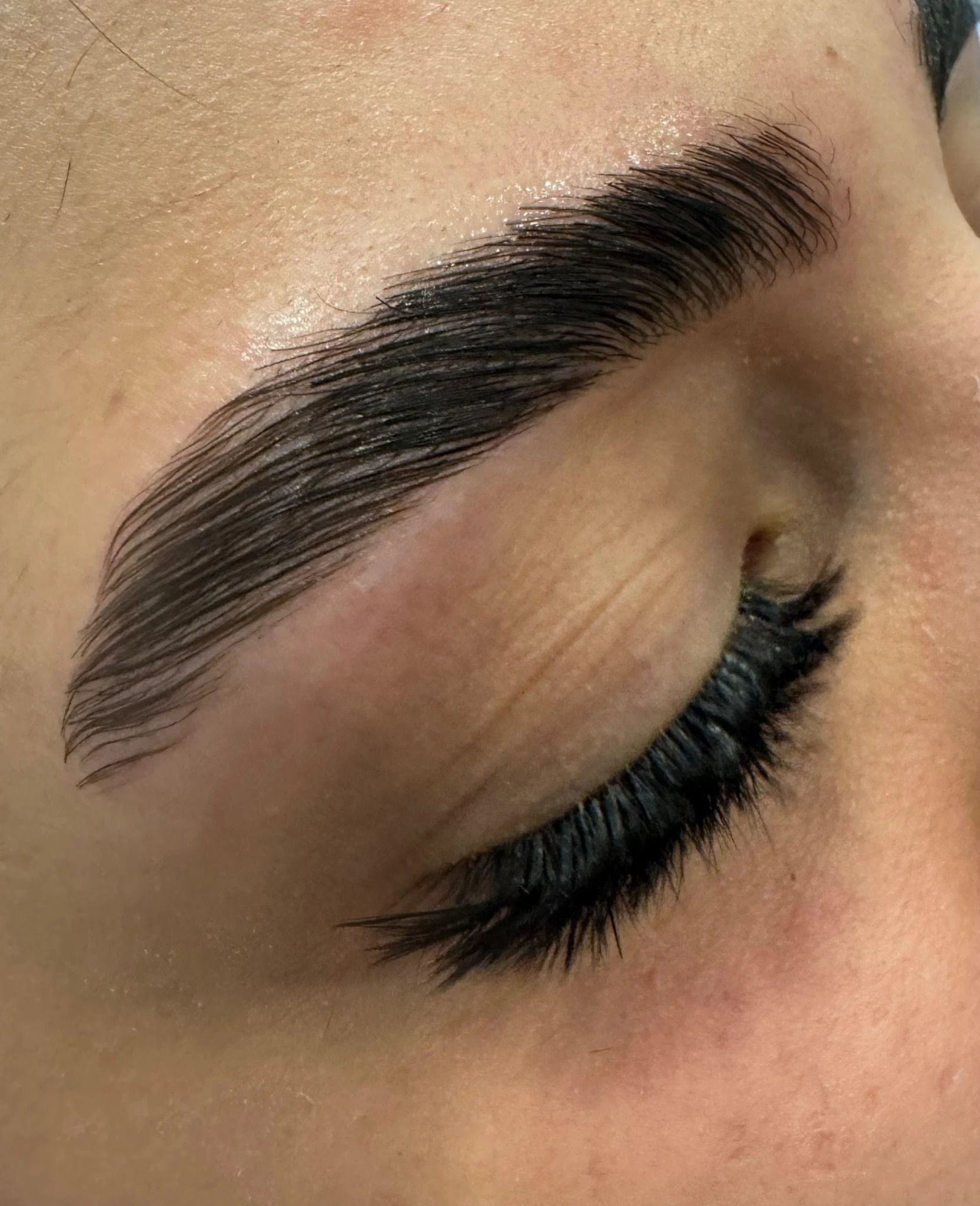 اکستنشن مژه و لیفت و لمینت مژه و ابرو - آرایشگاه زنانه در تهران - تصویر 3
