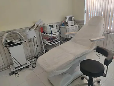 کلینیک زیبایی دکتر اشرف اسماعیل زاده