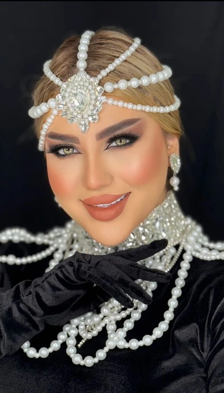 آموزشگاه فنی حرفه ای،آرایشگاه زنانه چیچک - آموزشگاه آرایشگری در تهران