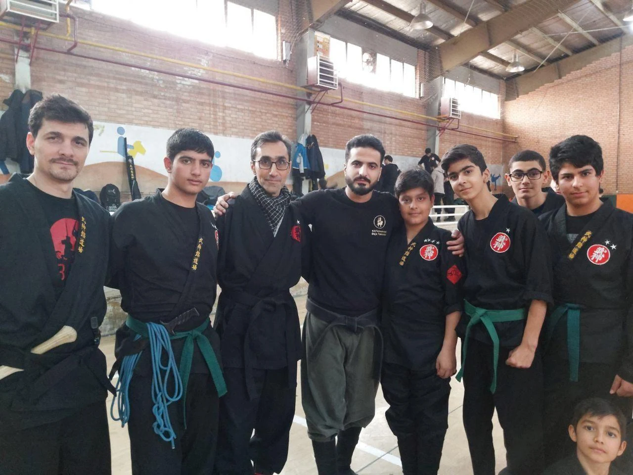 آموزش شنا در مدرسه شنای قهرمانان فرودگاه - تصویر 4