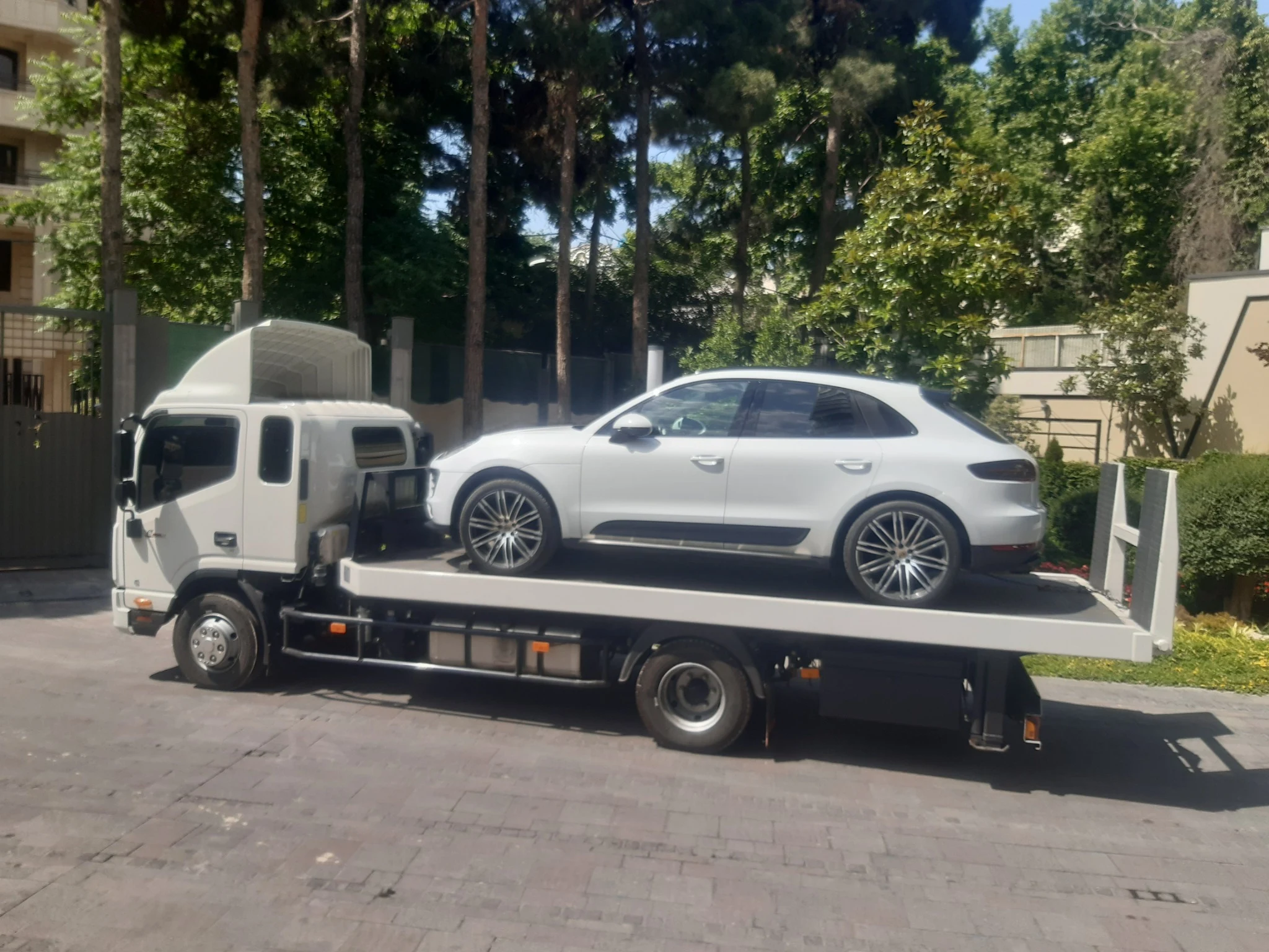 امداد خودرو  و کفی خودروبر به تمام نقاط - امداد خودرو و یدک‌کش در تهران
