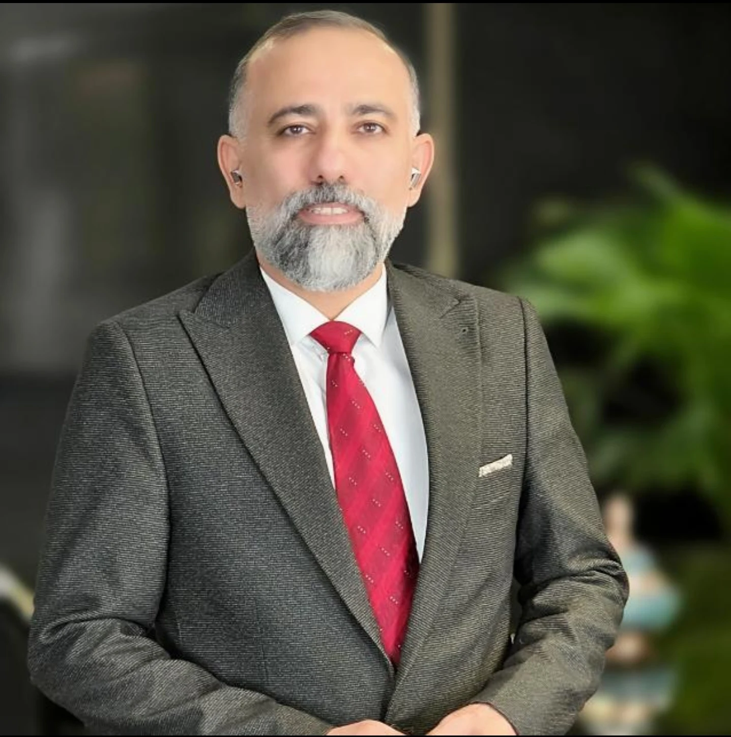 مشاور حرفه ای املاک