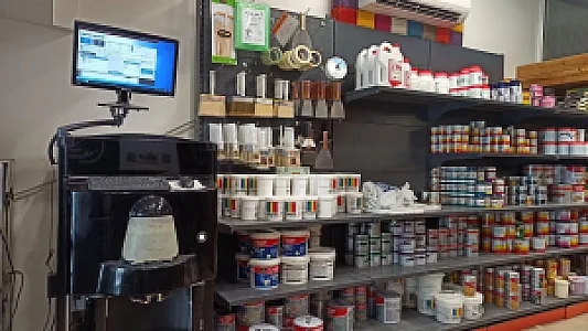 فروشگاه رنگ، چسب و ابزار مینیاتور