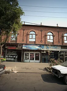 شیشه اتومبیل ترازی