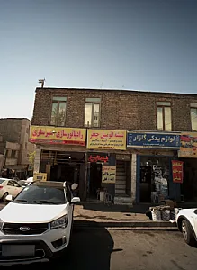 شیشه اتومبیل جعفر