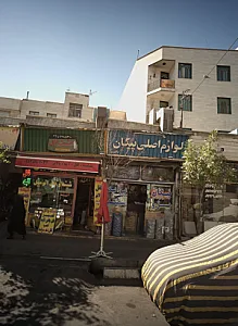 شیشه اتومبیل