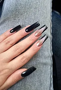 کاشت ناخن پاییز
